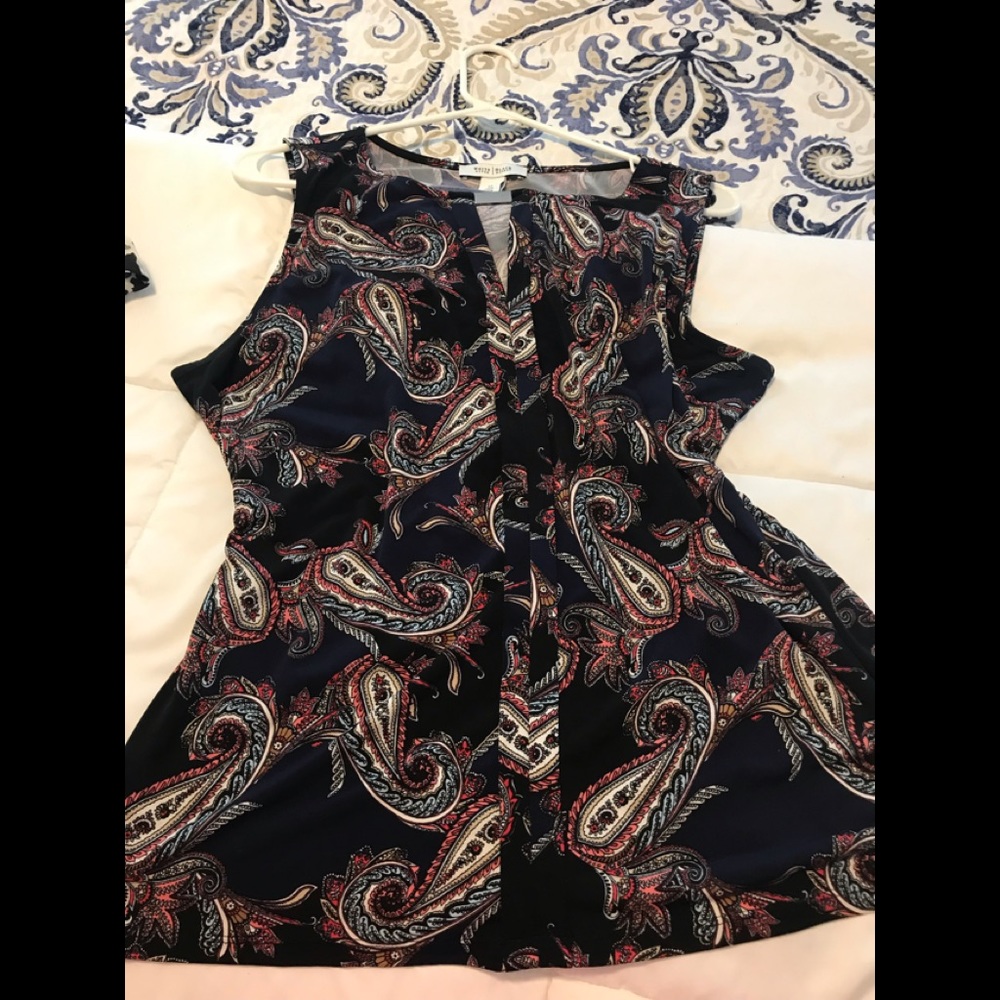 Extra large white house black market paisley top